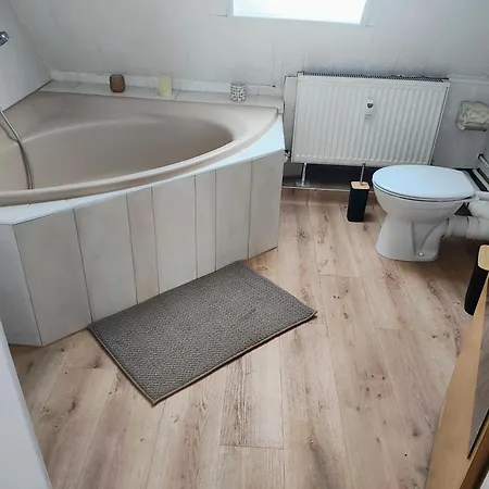 Appartamento Dachgeschoss Im Ostblock *