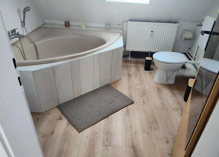 Lägenhet Dachgeschoss Im Ostblock *